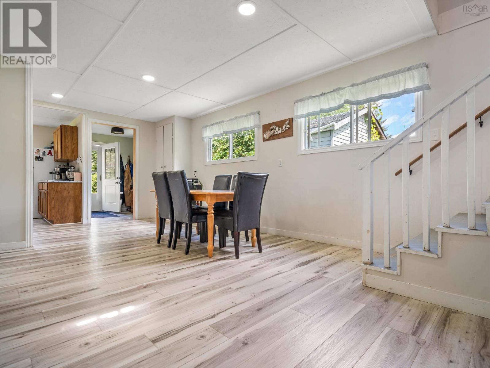 98 Dyke Road Property Photo 25