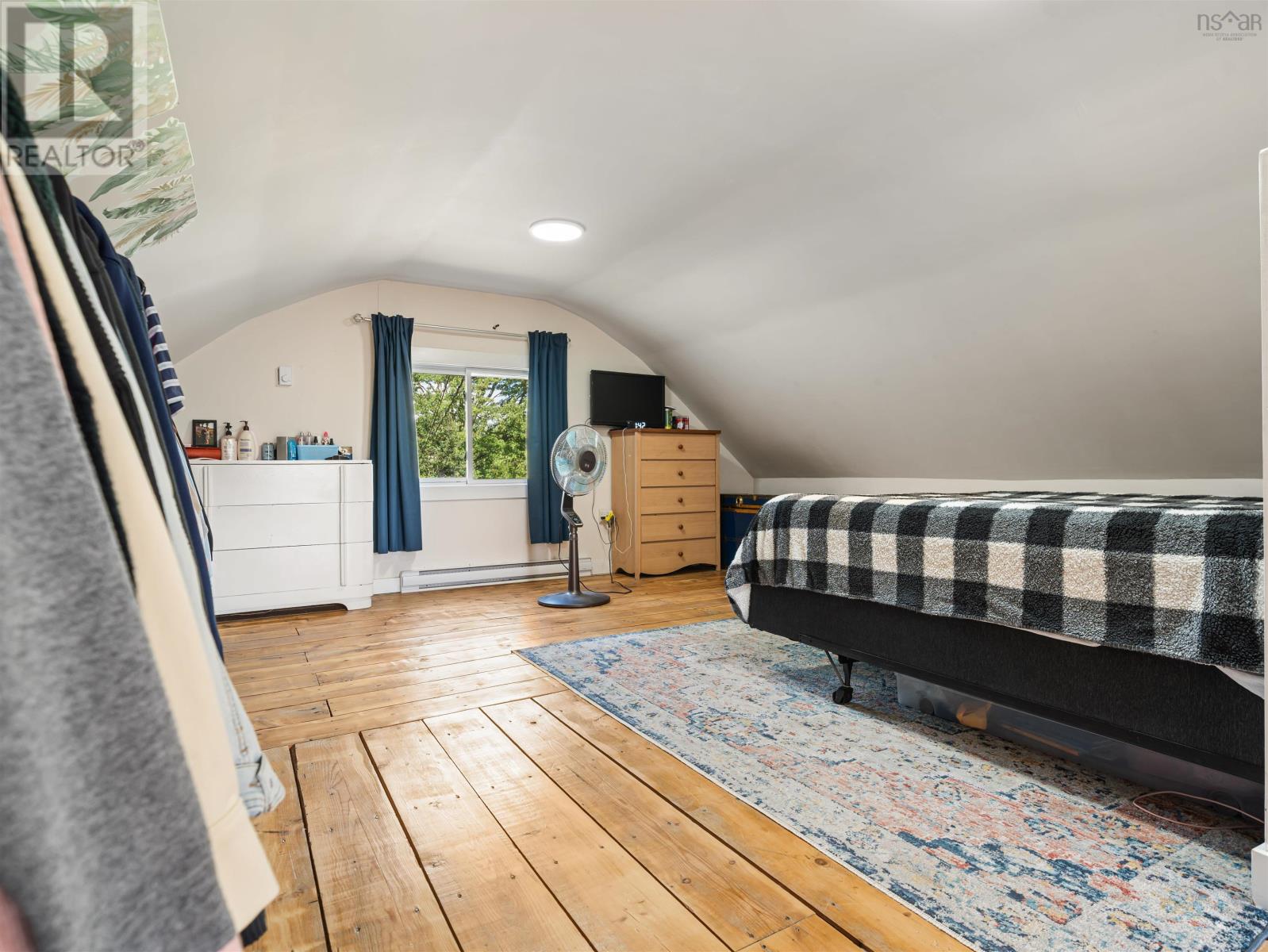 98 Dyke Road Property Photo 35