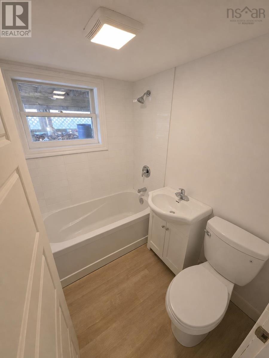 201 Melrose Avenue Property Photo 14