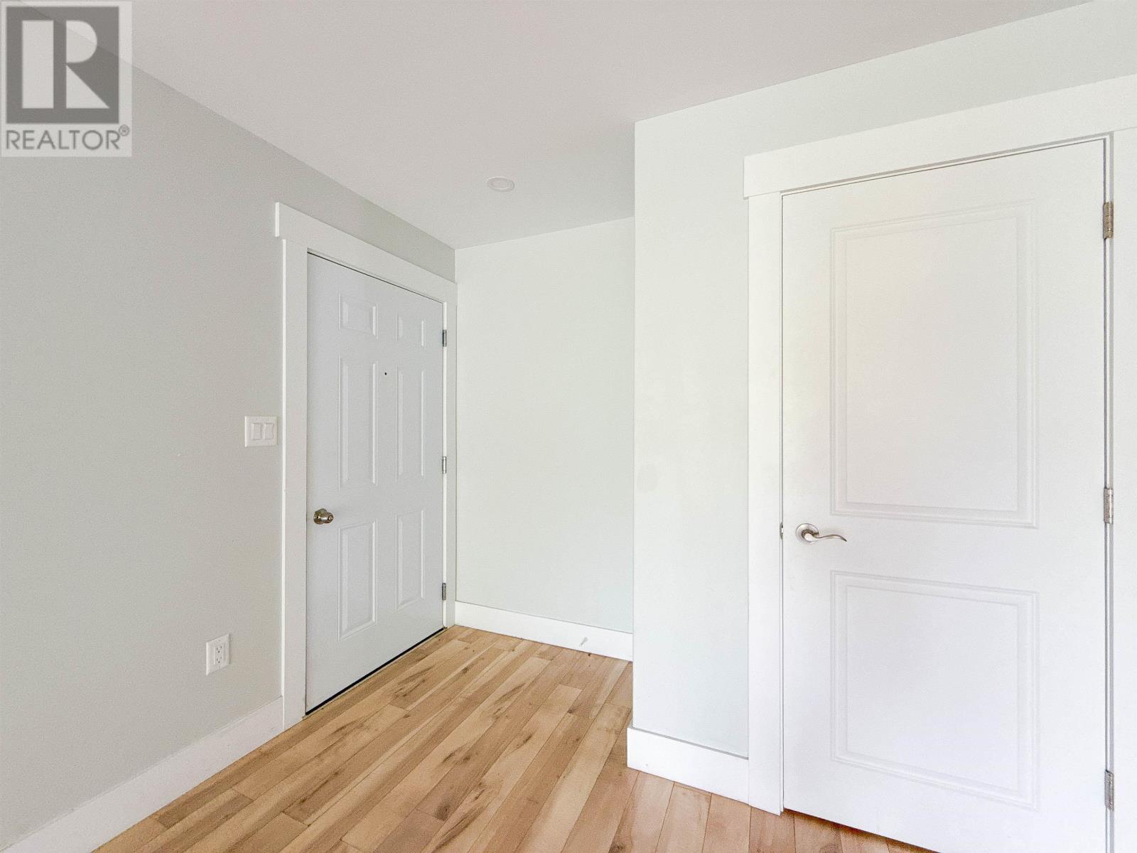 55/63 Russell Street Property Photo 8