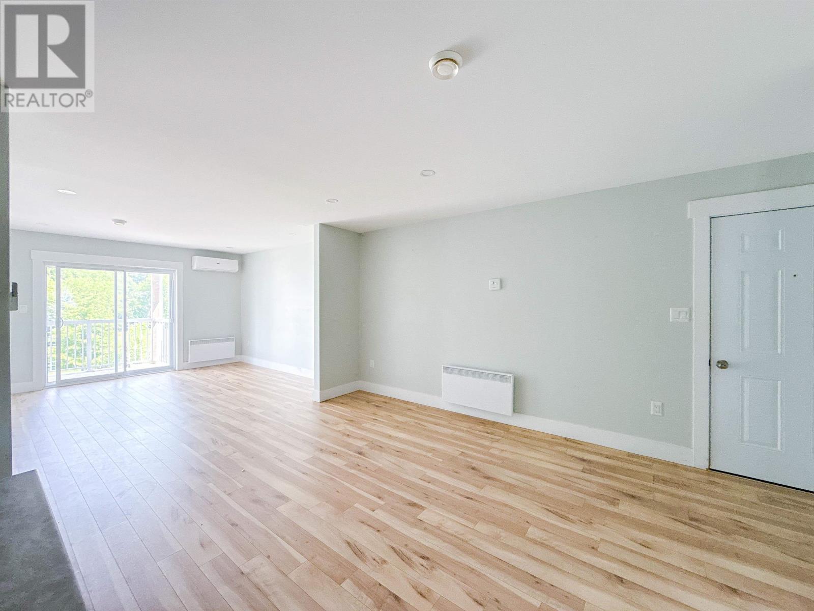 55/63 Russell Street Property Photo 15
