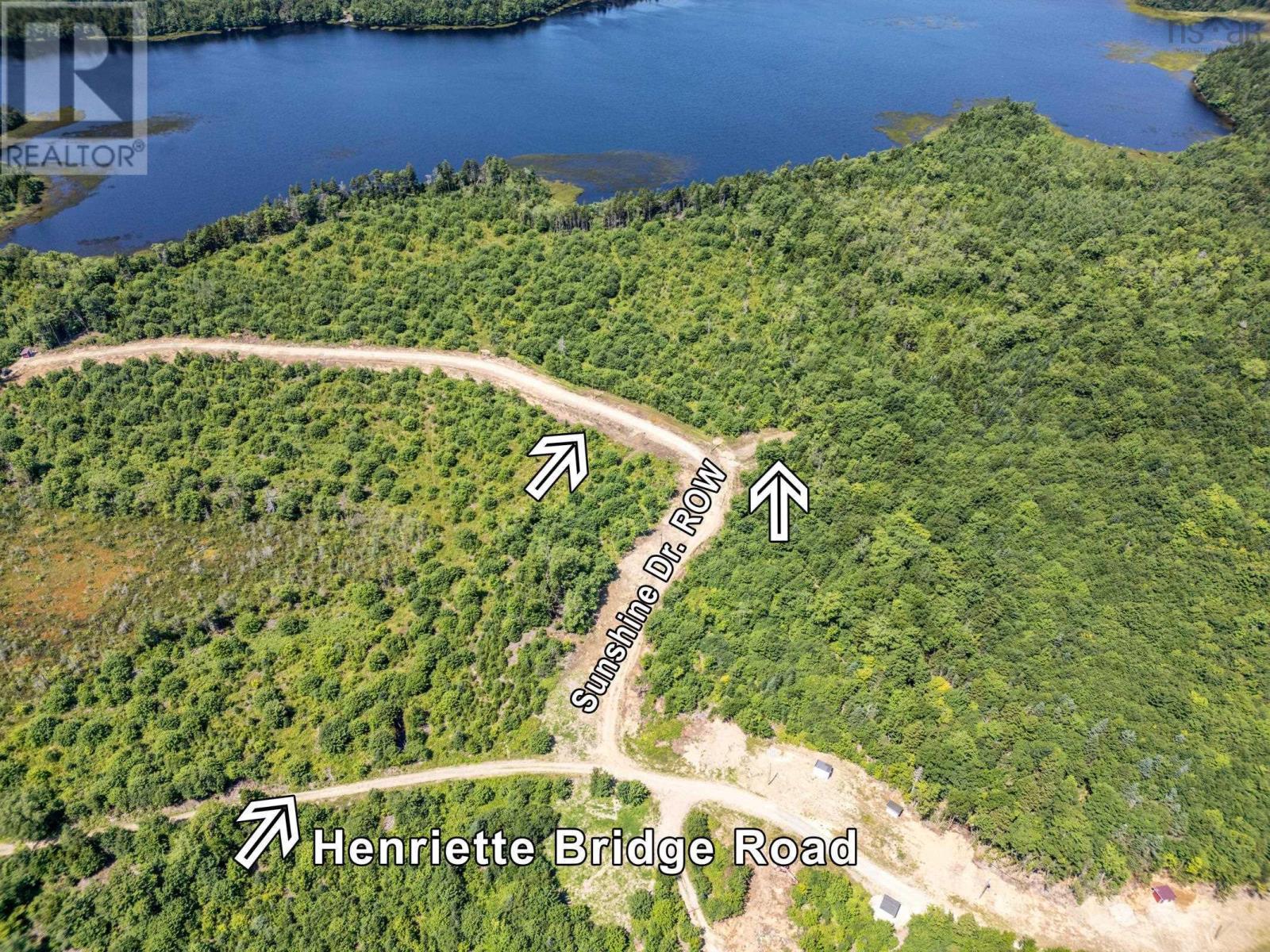 176 Henriette Bridge Road Property Photo 2