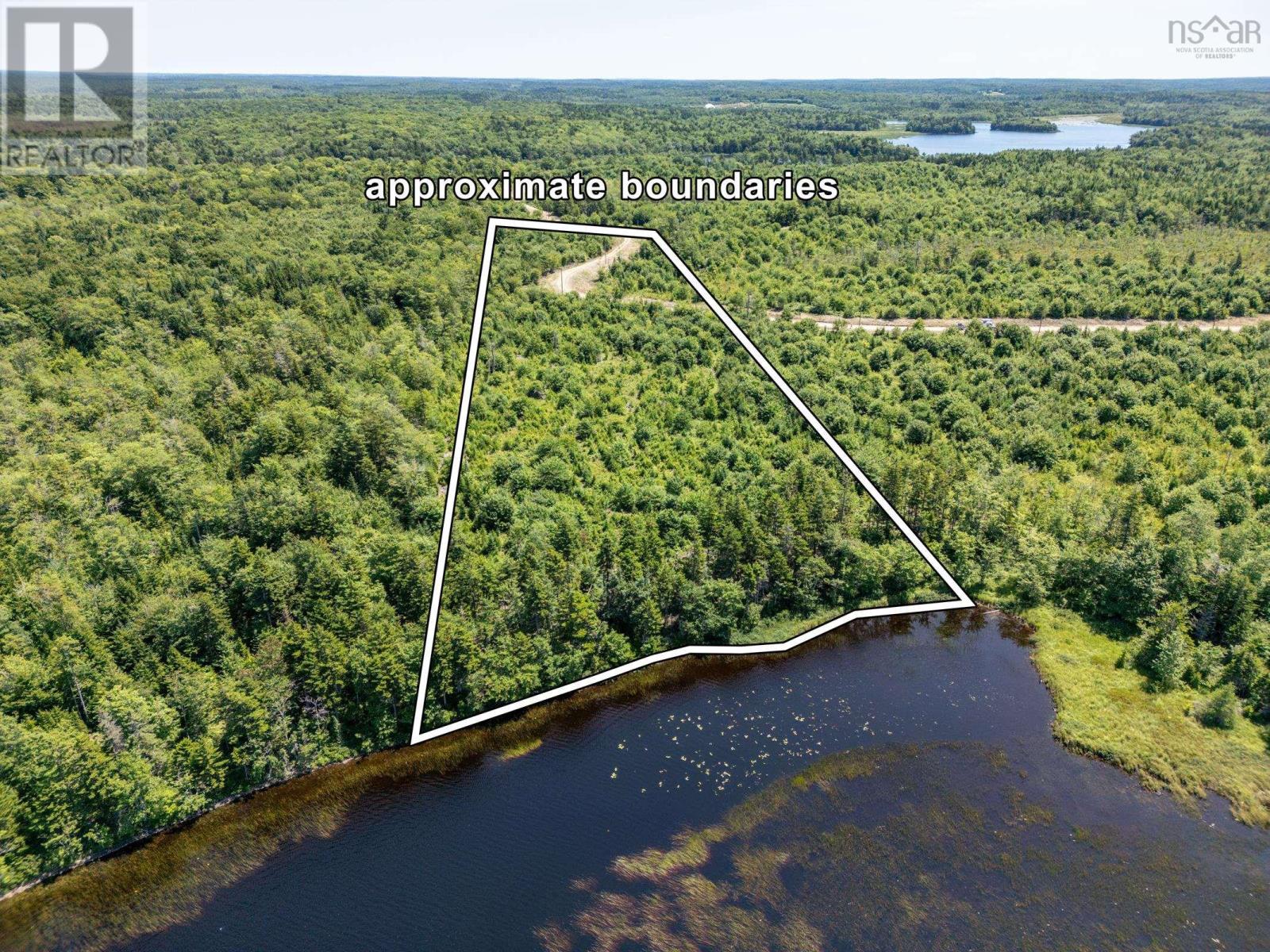 176 Henriette Bridge Road Property Photo 3