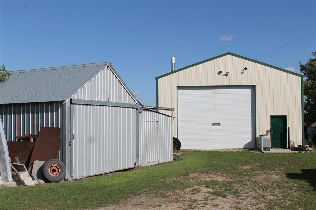 46138 37 E Road Property Photo 8