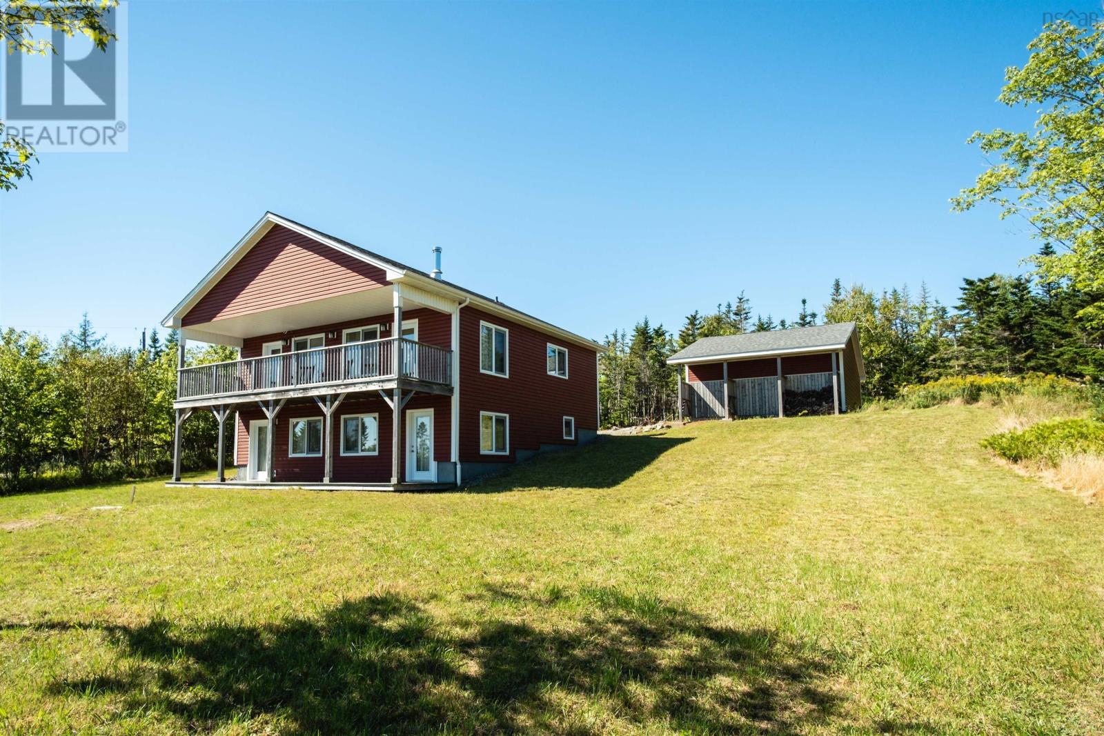 30 Hill St. Property Photo 4