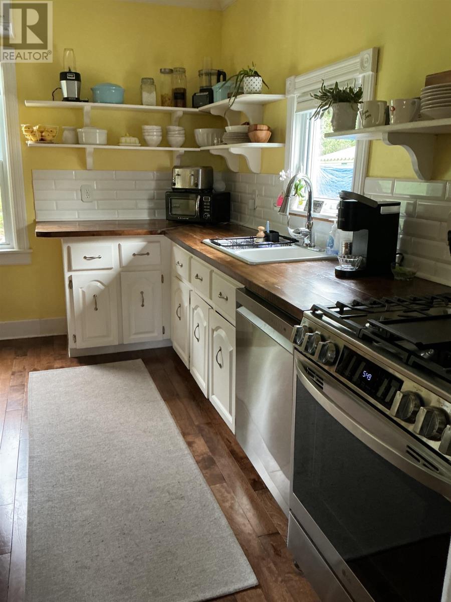 33 Frasers Lane Property Photo 18
