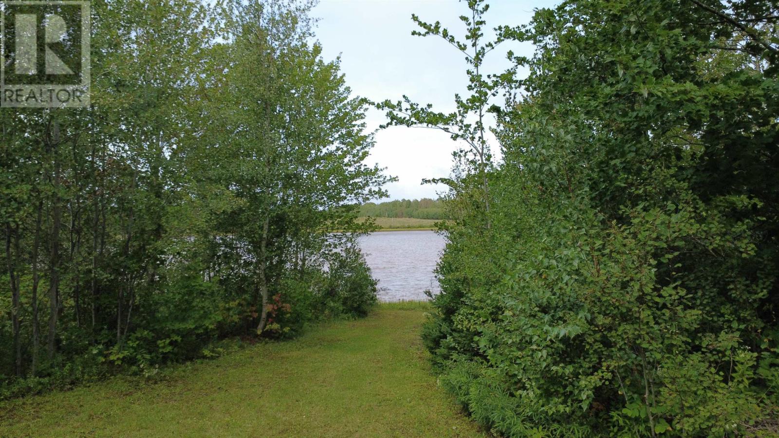 Highway 6 Property Photo 3