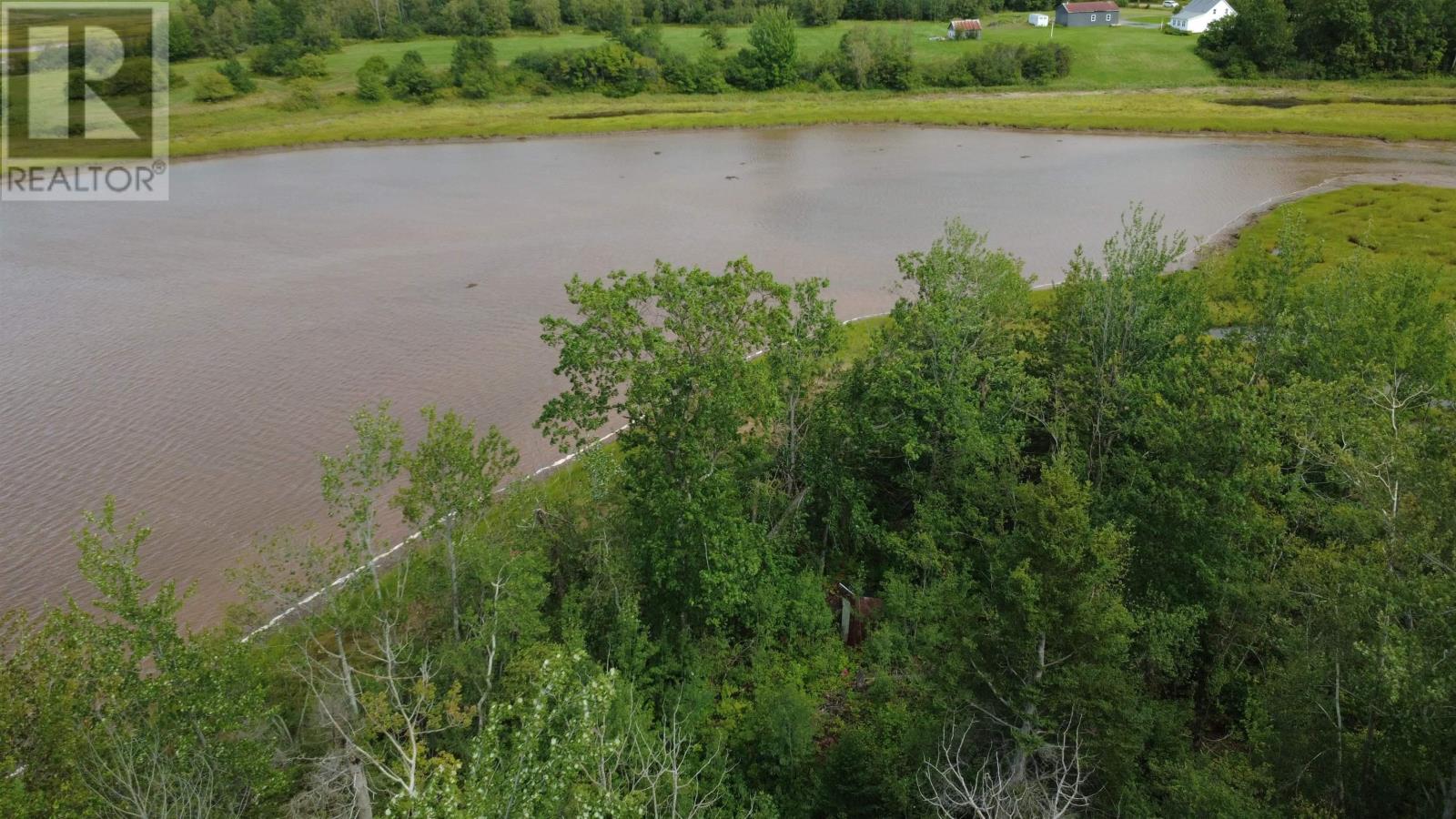 Highway 6 Property Photo 21