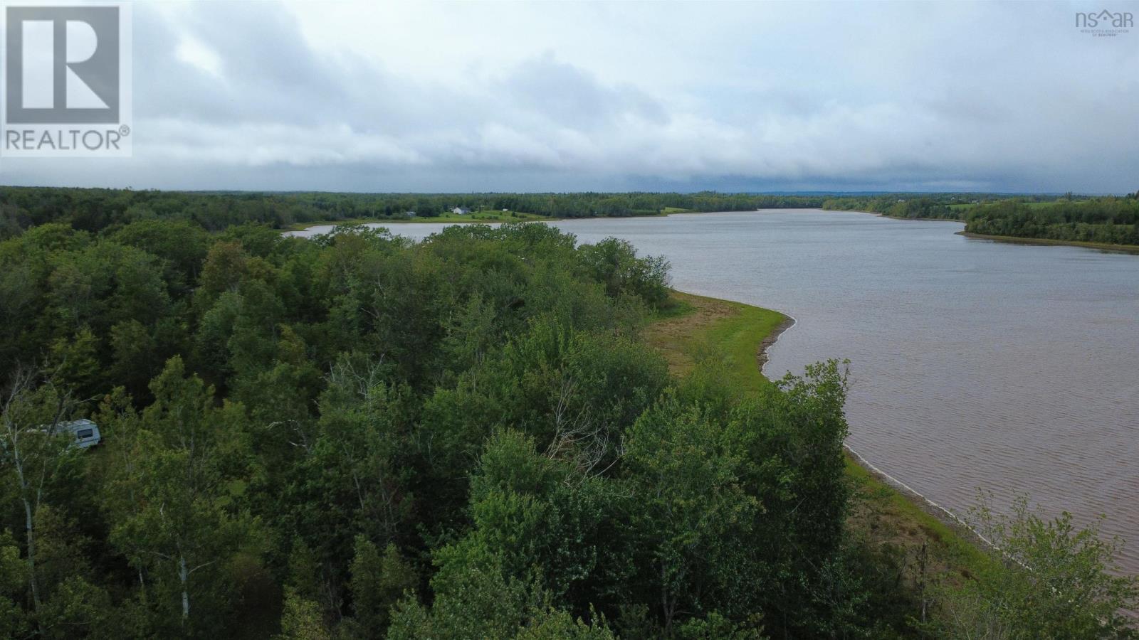 Highway 6 Property Photo 30