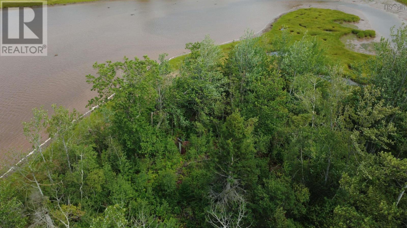 Highway 6 Property Photo 34