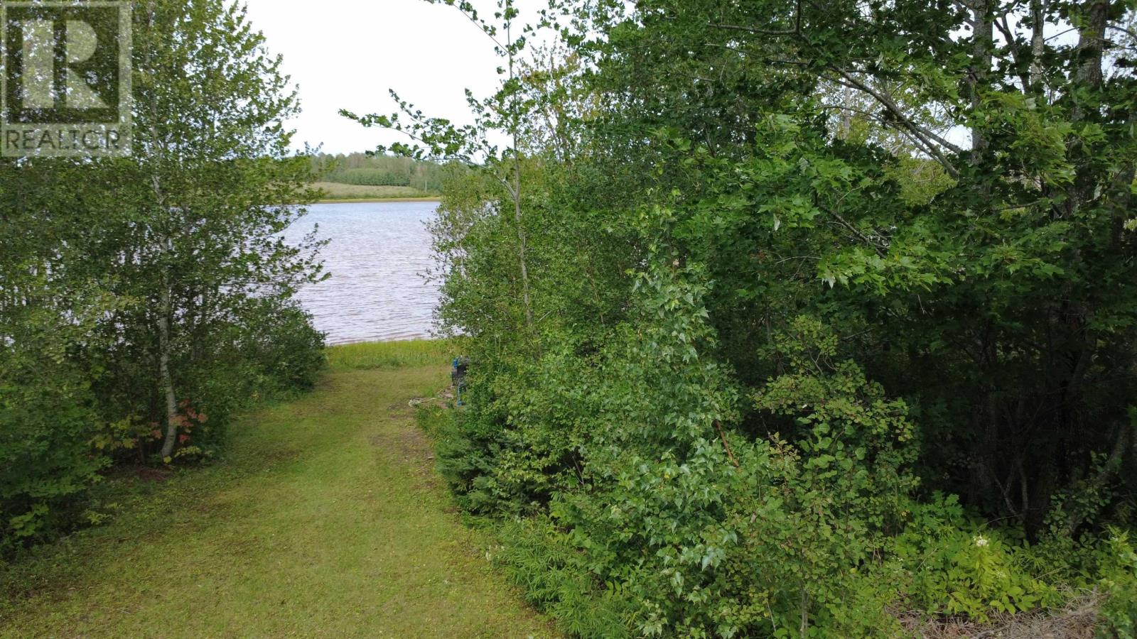 Highway 6 Property Photo 36