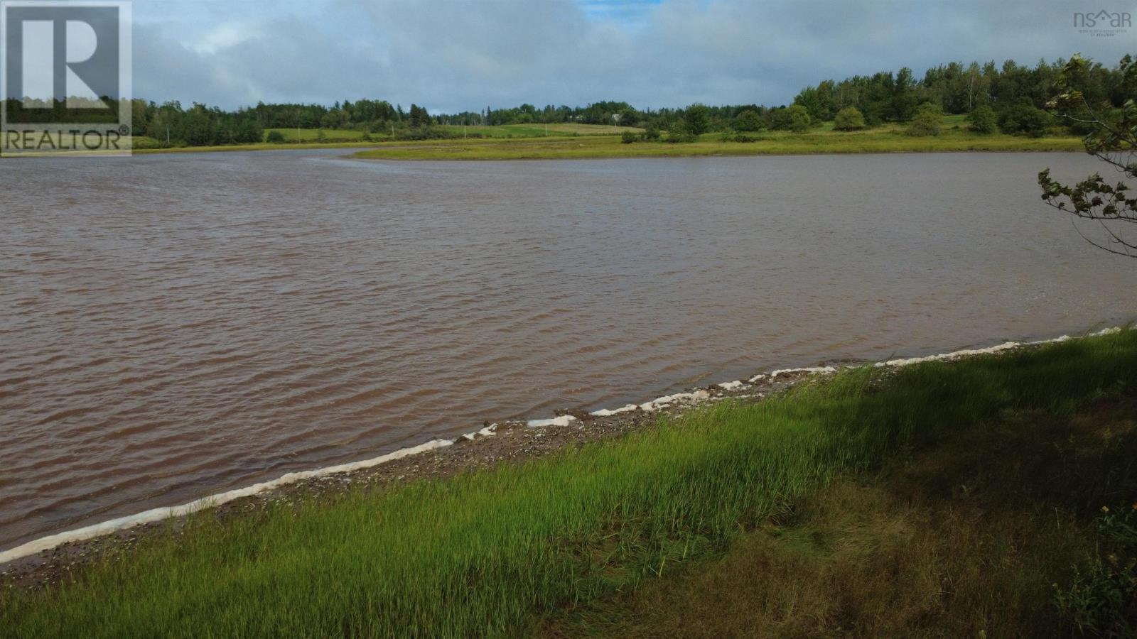 Highway 6 Property Photo 45