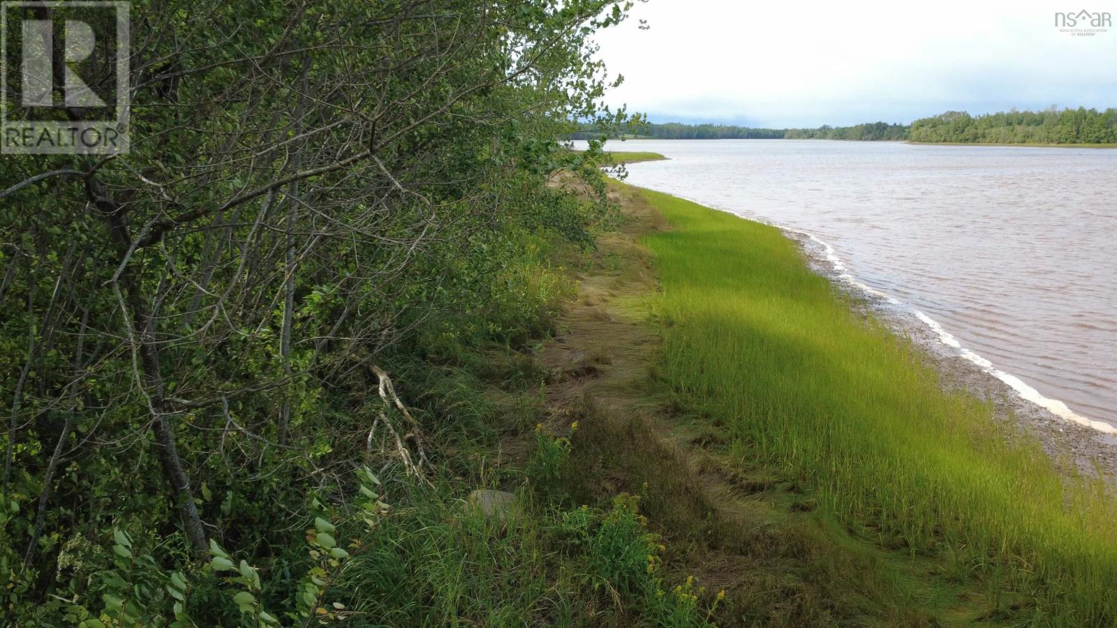 Highway 6 Property Photo 46