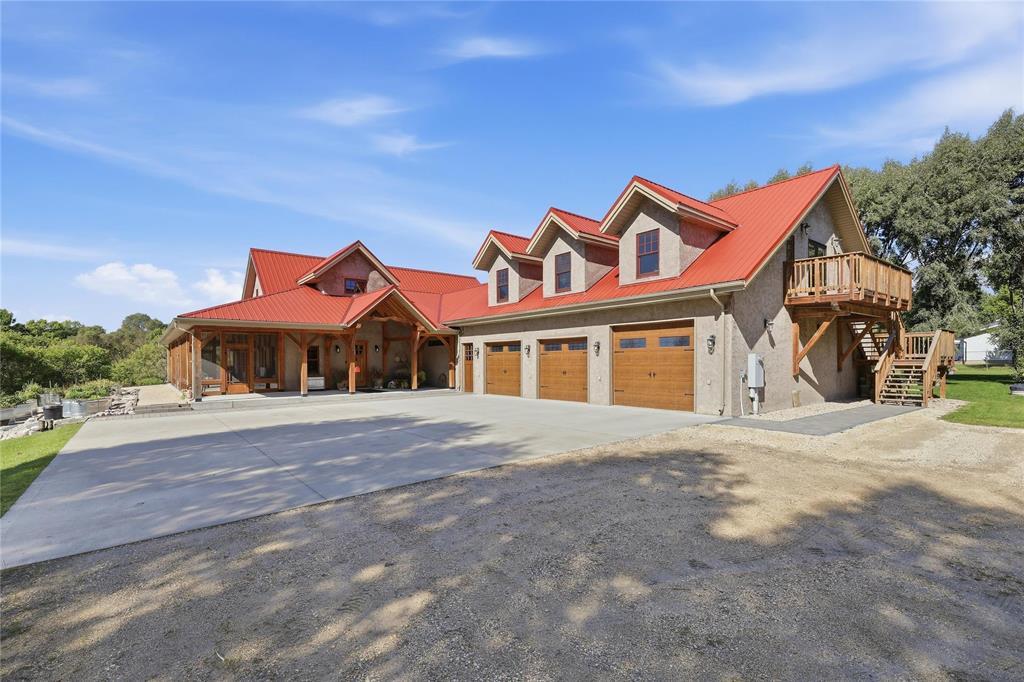32022 Rat River Road Property Photo 2