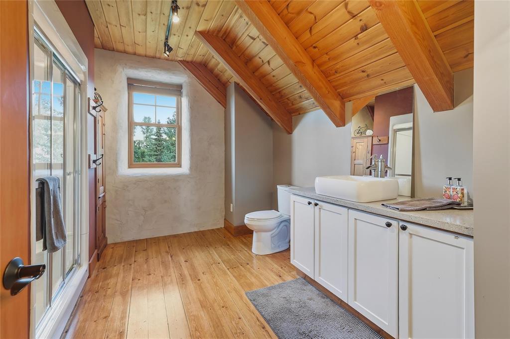 32022 Rat River Road Property Photo 34