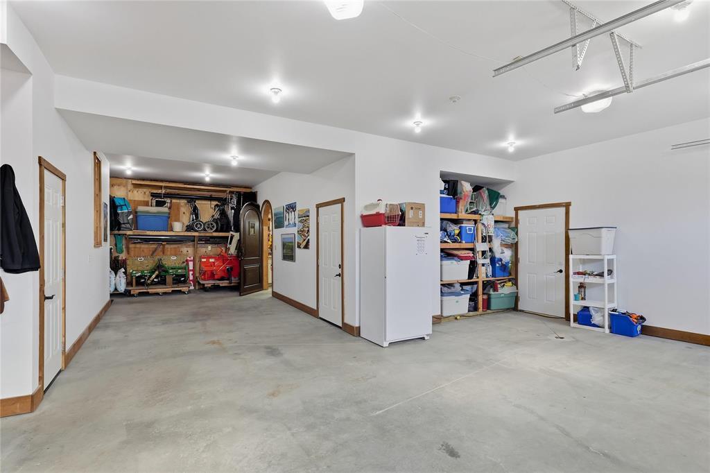 32022 Rat River Road Property Photo 40