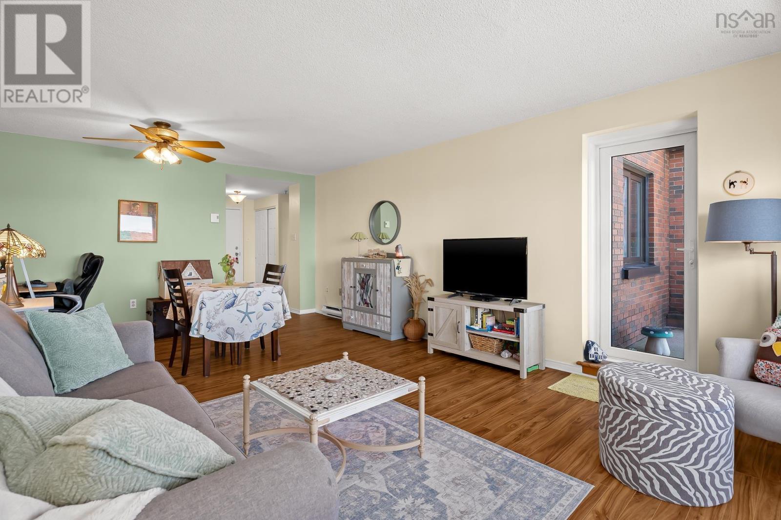 504 61 Nelsons Landing Boulevard Property Photo 8