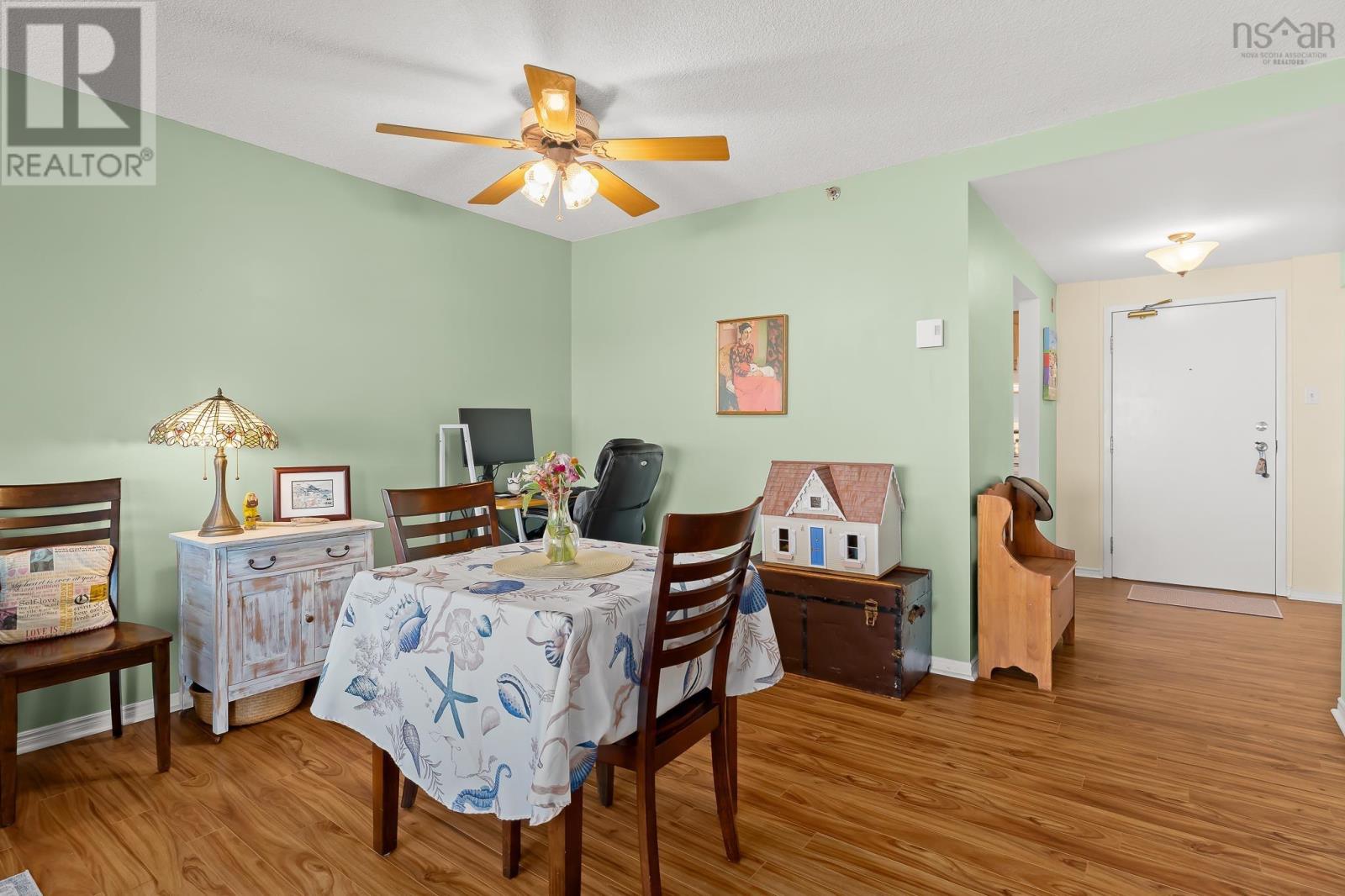 504 61 Nelsons Landing Boulevard Property Photo 10