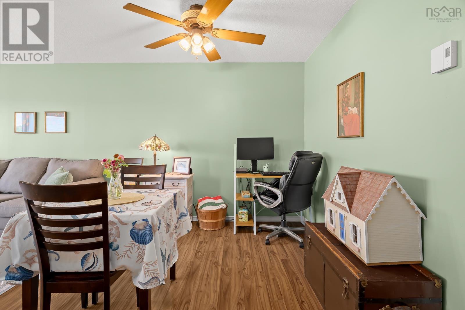 504 61 Nelsons Landing Boulevard Property Photo 15
