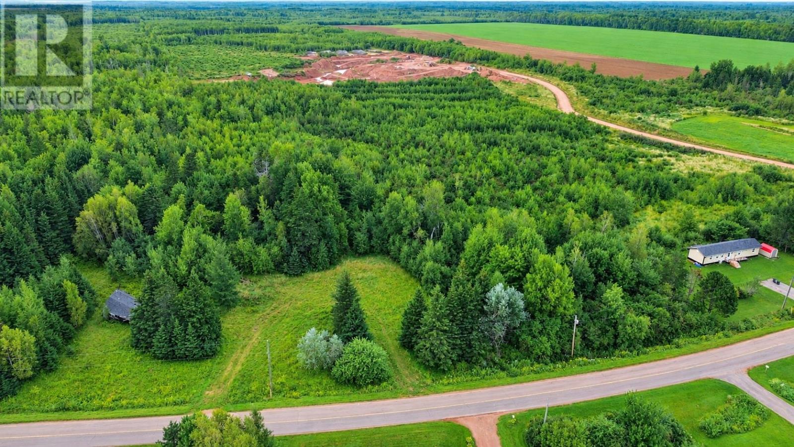 1528 Macisaac Road Property Photo 1