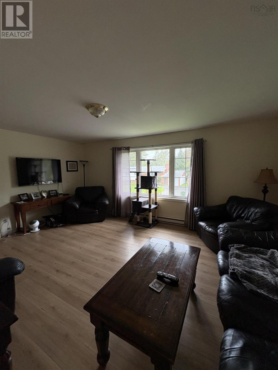 20 Windale Drive Property Photo 7