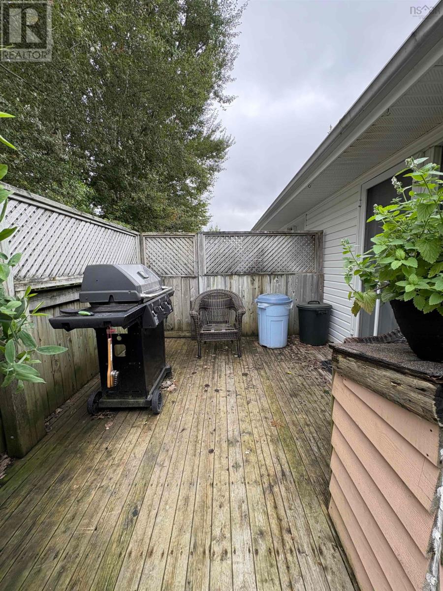 20 Windale Drive Property Photo 16