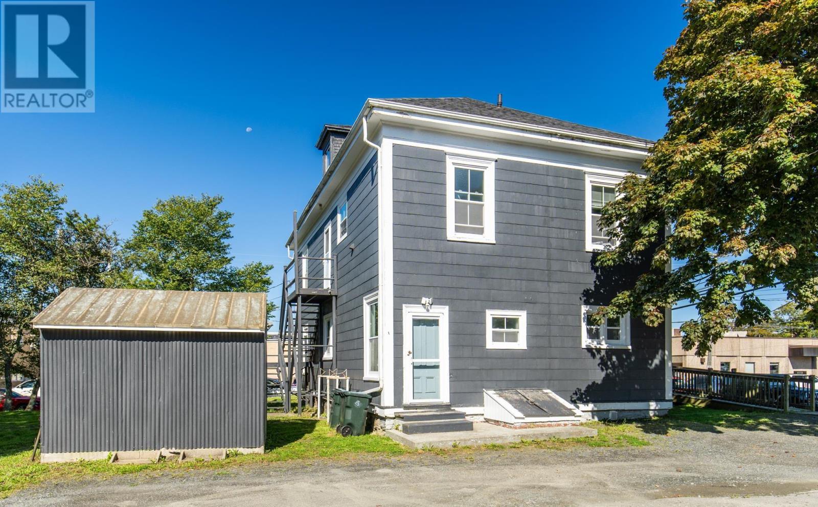 5 Parade Street Property Photo 4
