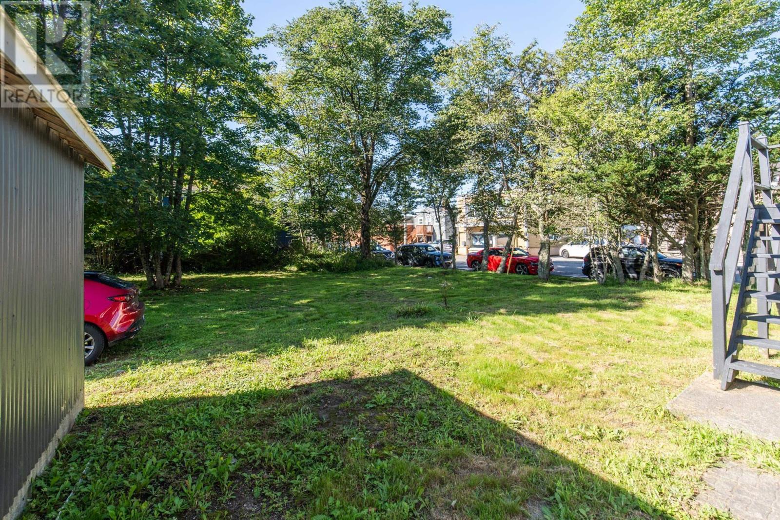 5 Parade Street Property Photo 35