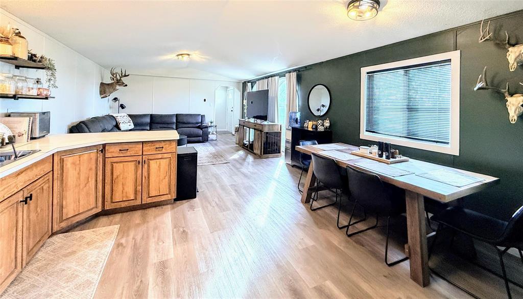 99149 82w Road Property Photo 8