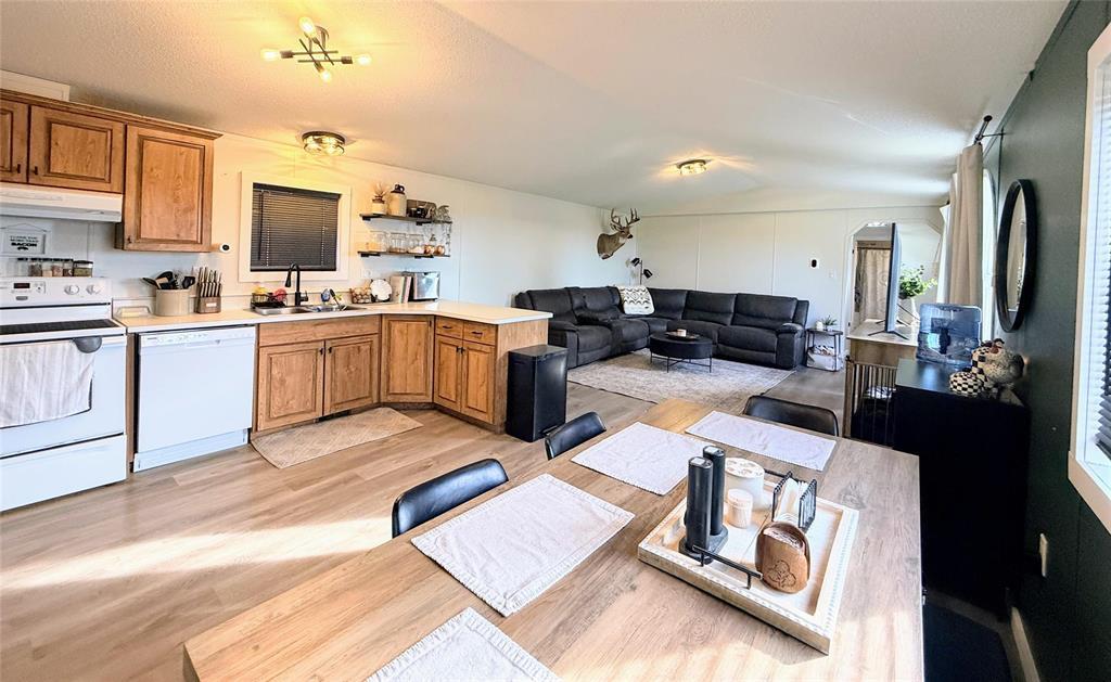 99149 82w Road Property Photo 9