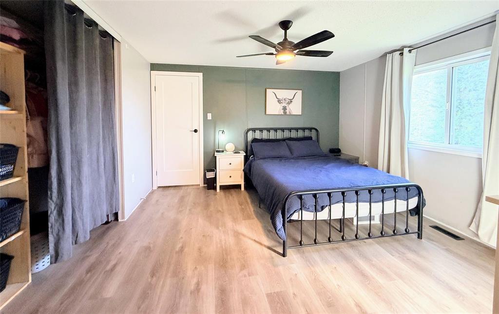 99149 82w Road Property Photo 12