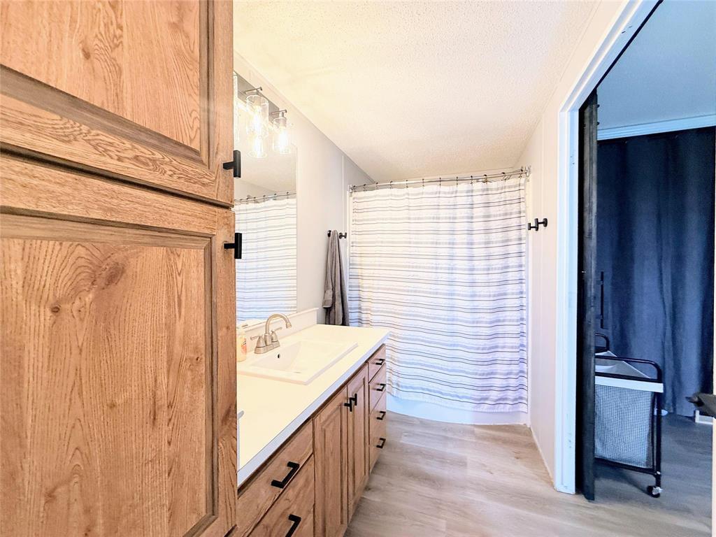 99149 82w Road Property Photo 14