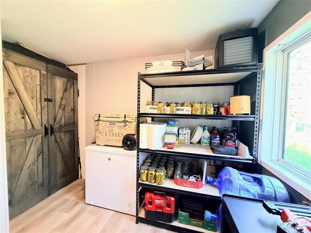 99149 82w Road Property Photo 22