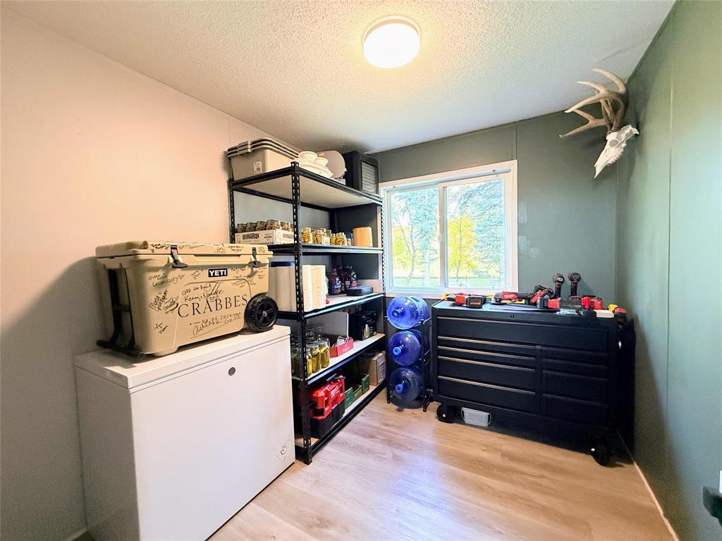 99149 82w Road Property Photo 23