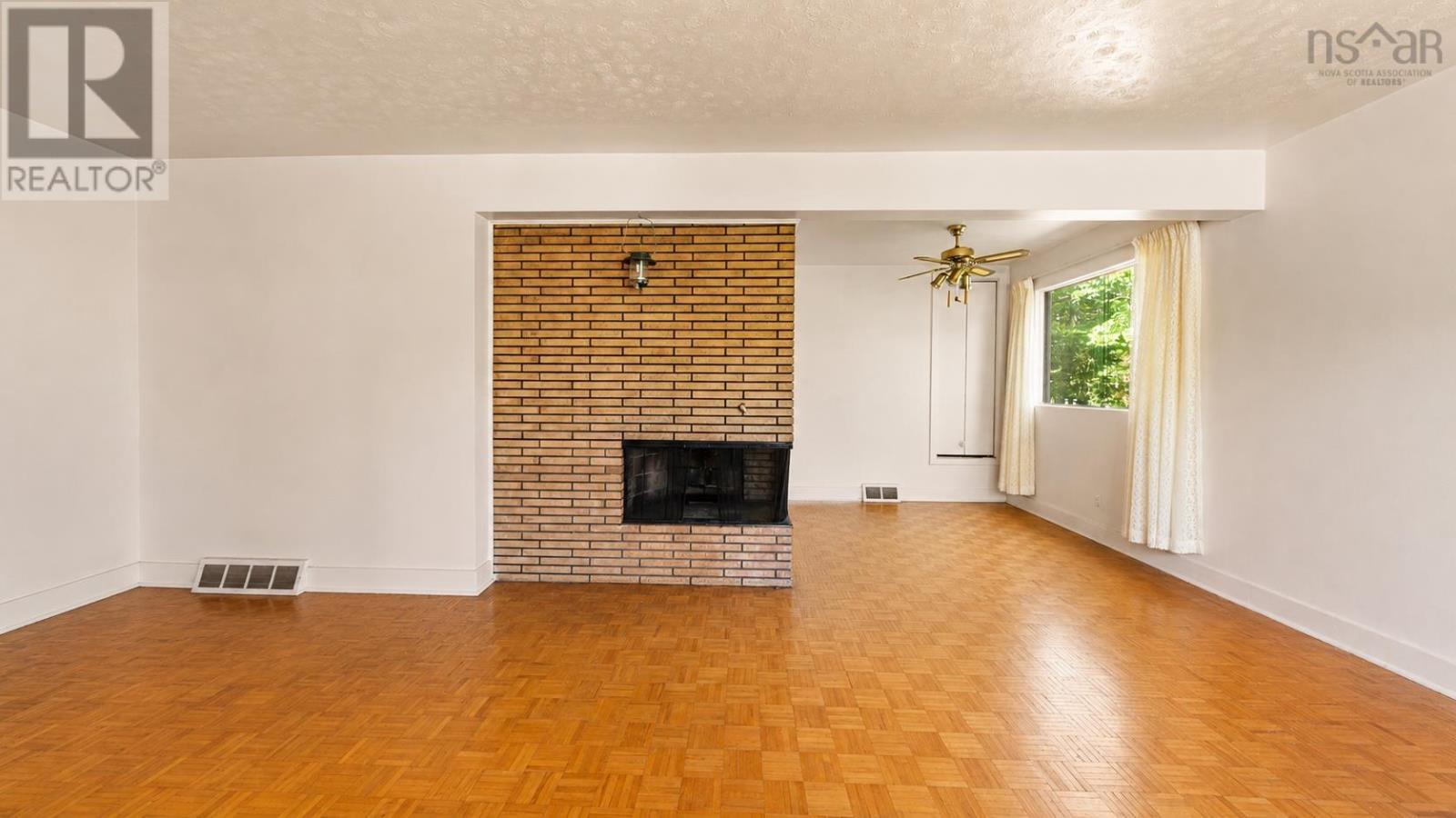 51 Pinehill Drive Property Photo 3