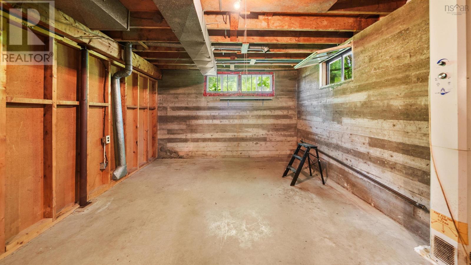 51 Pinehill Drive Property Photo 16
