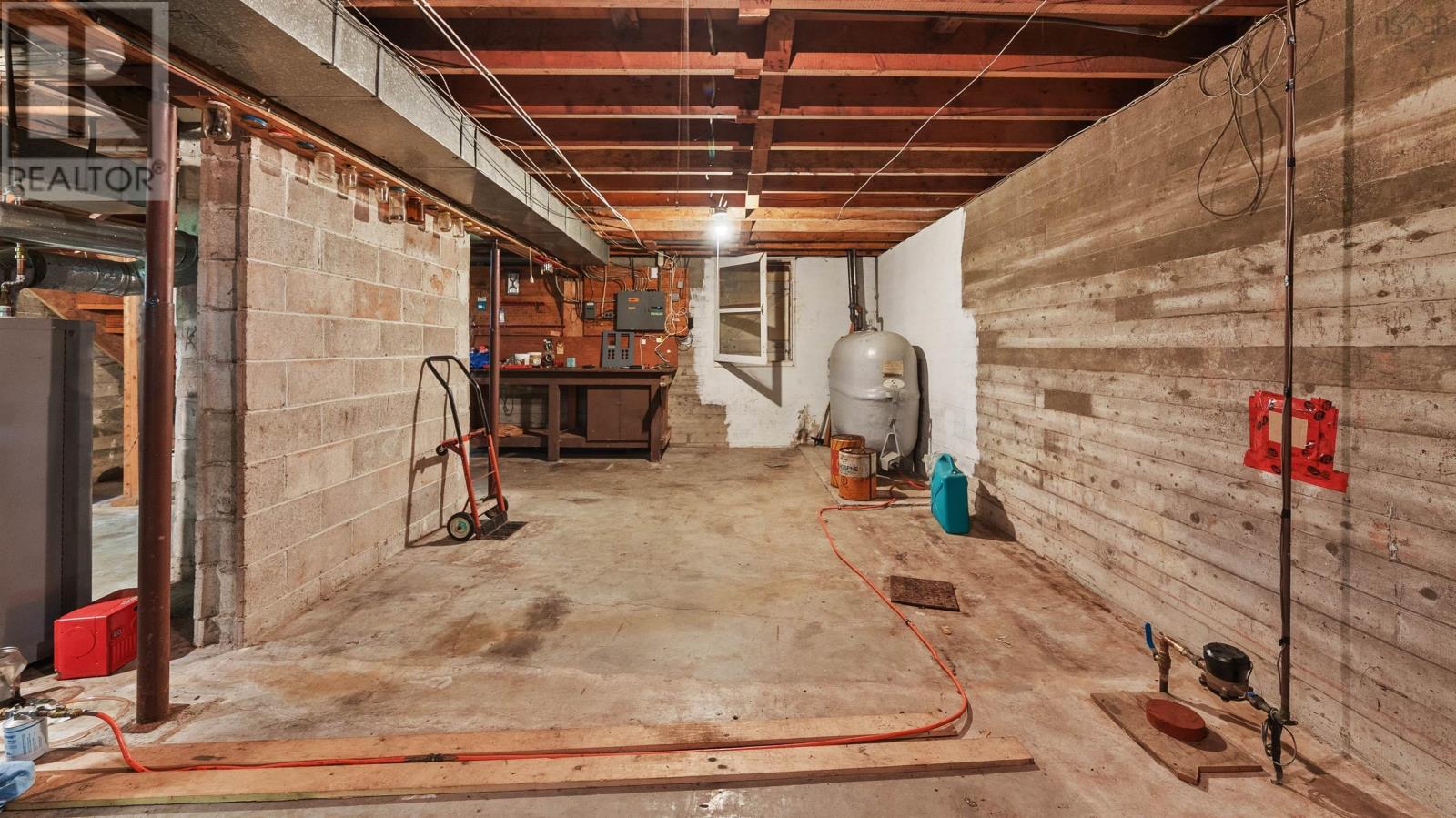 51 Pinehill Drive Property Photo 18