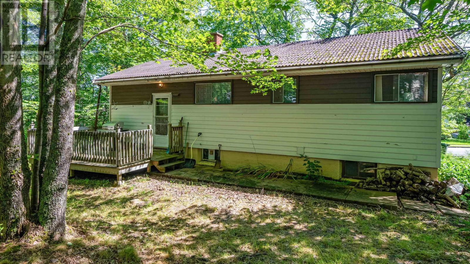 51 Pinehill Drive Property Photo 21