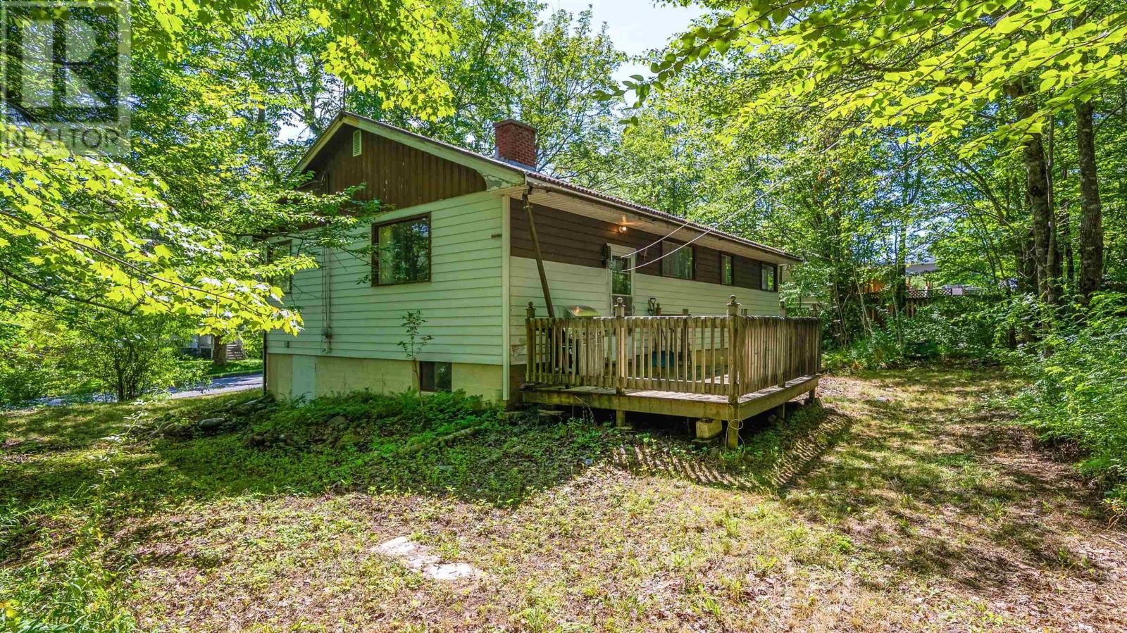 51 Pinehill Drive Property Photo 25