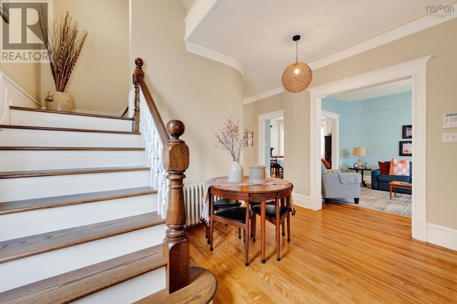 56 Whitney Avenue Property Photo 5