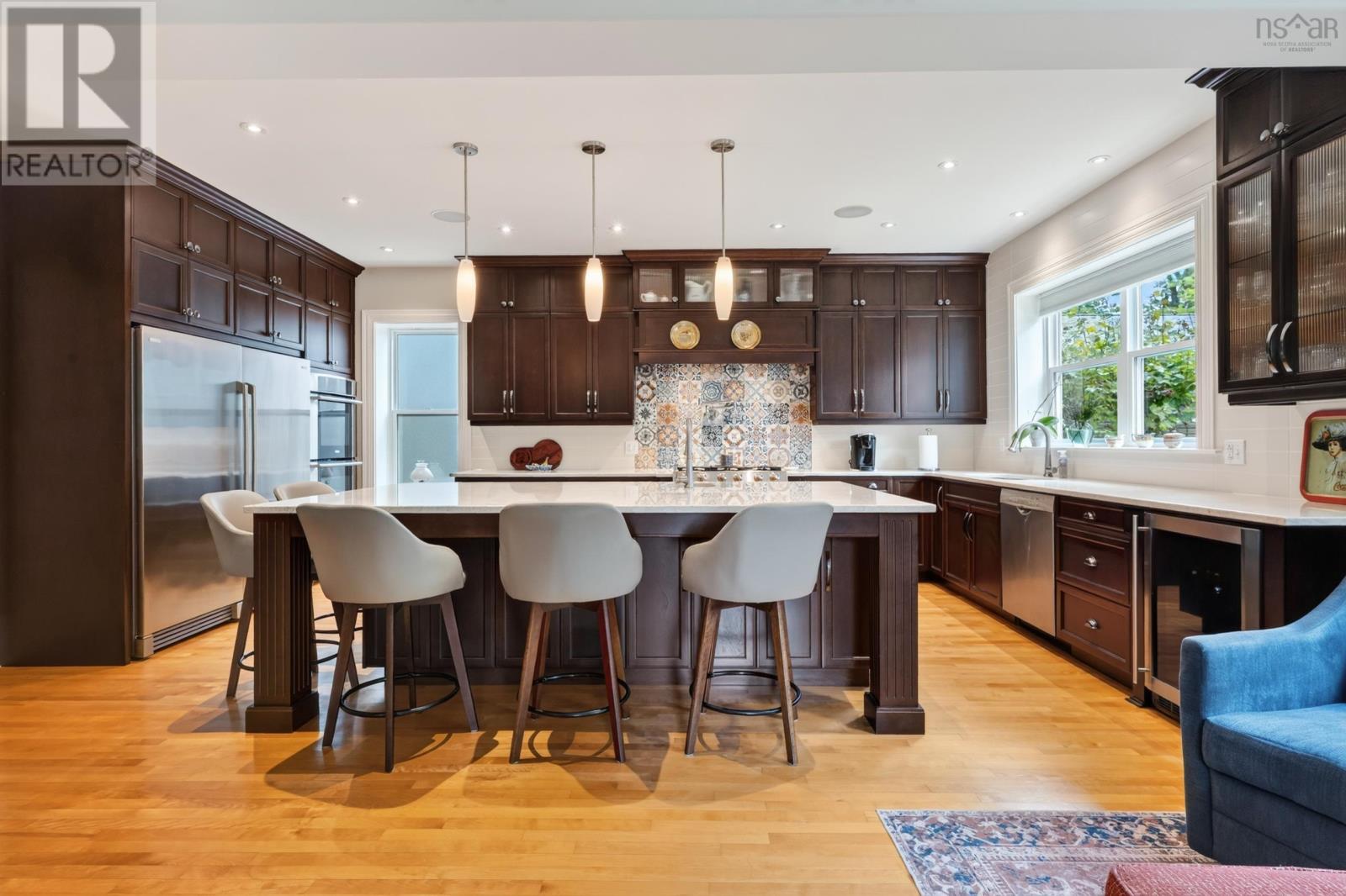 56 Whitney Avenue Property Photo 8