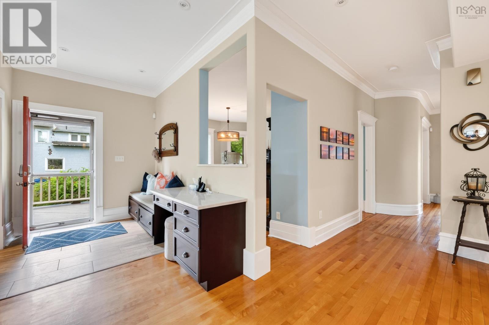 56 Whitney Avenue Property Photo 14