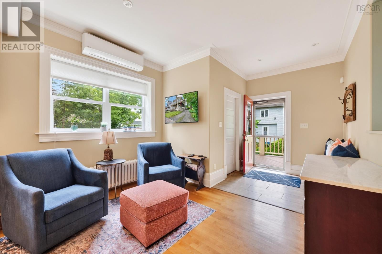 56 Whitney Avenue Property Photo 15