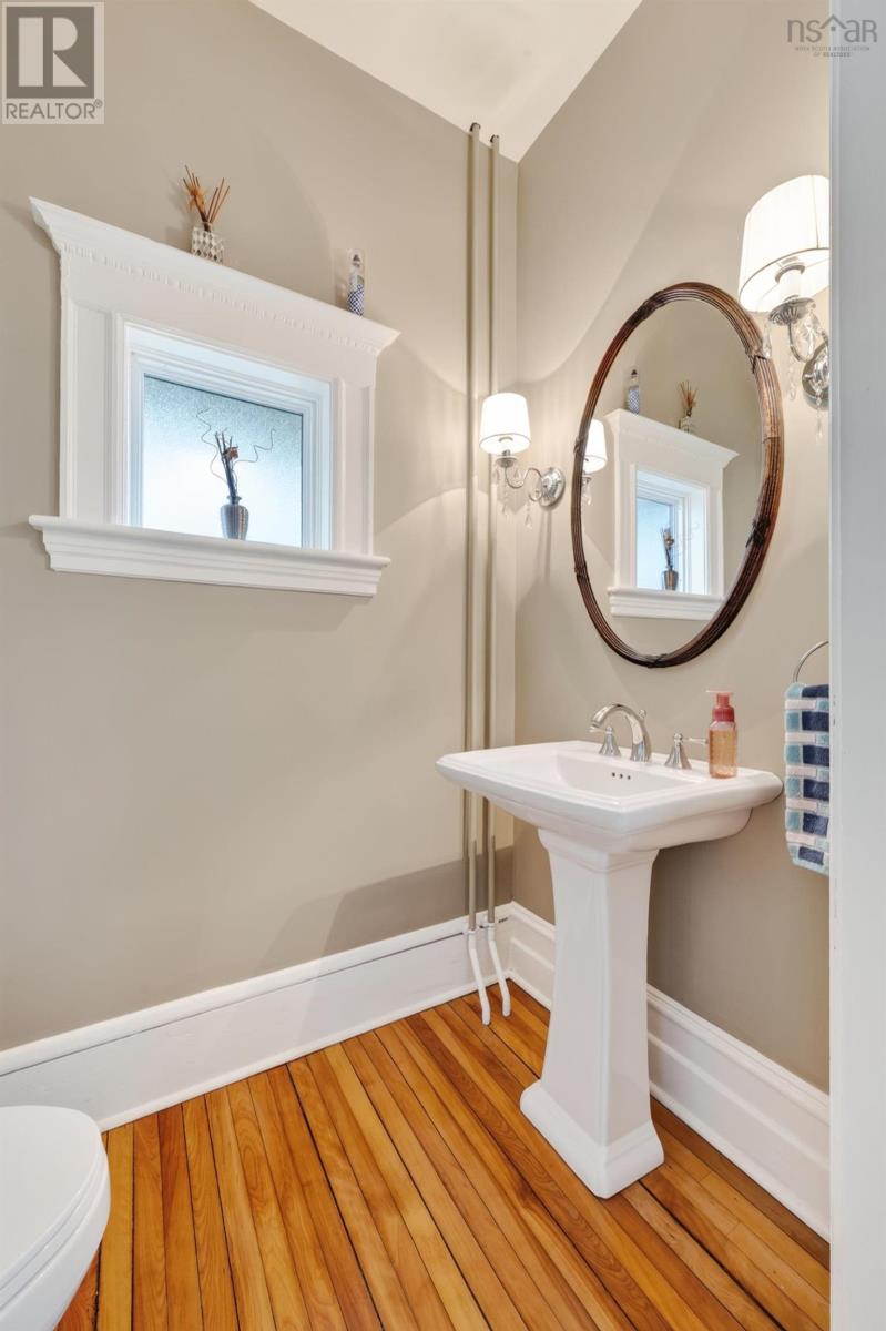 56 Whitney Avenue Property Photo 22