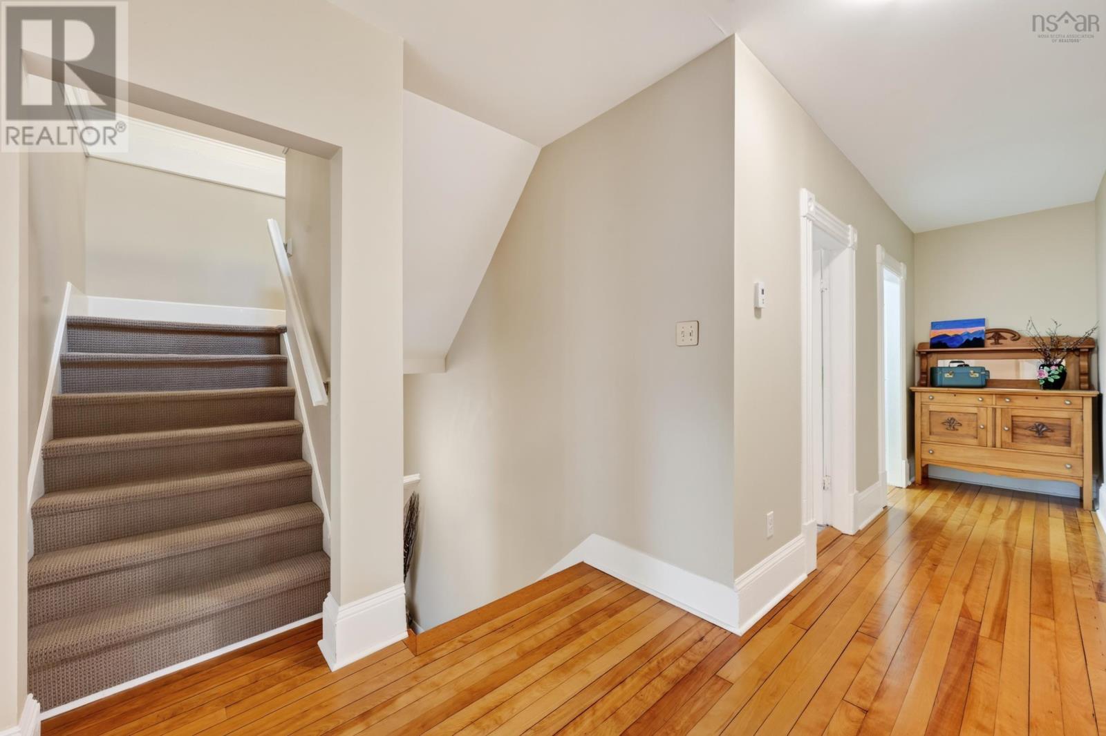 56 Whitney Avenue Property Photo 23