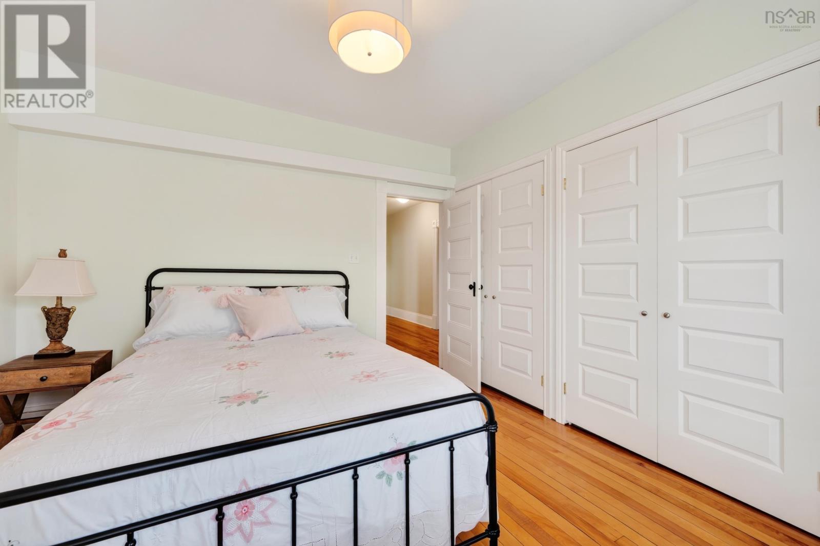 56 Whitney Avenue Property Photo 25