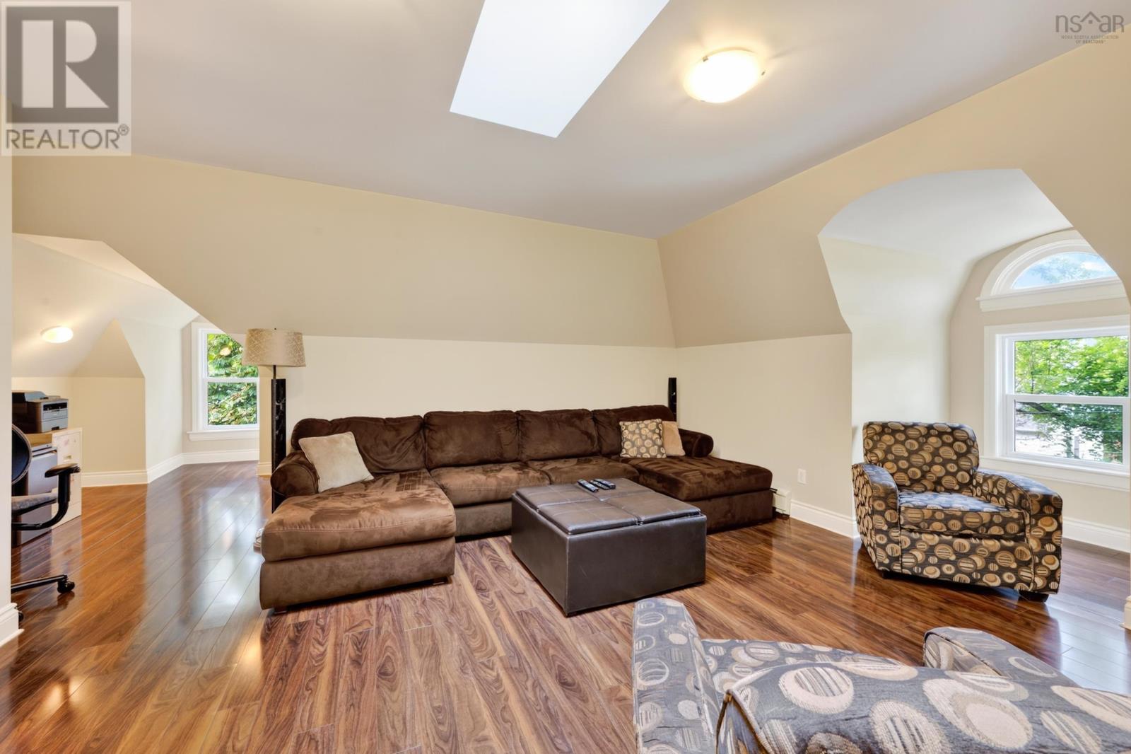 56 Whitney Avenue Property Photo 41