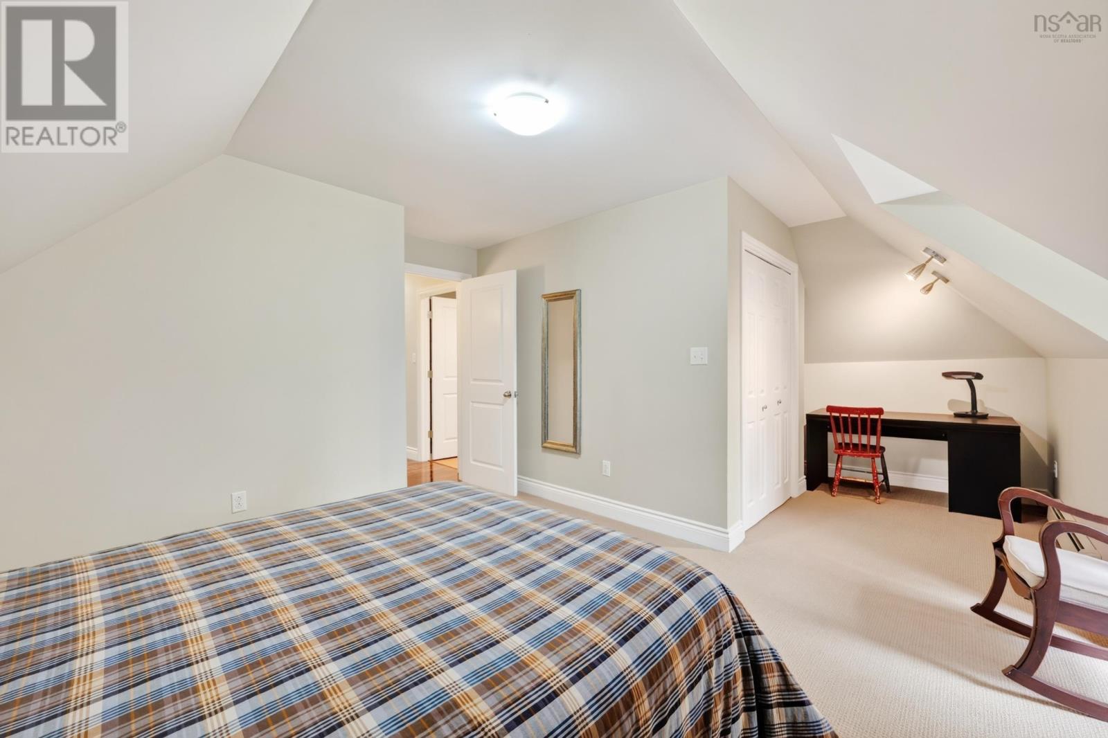 56 Whitney Avenue Property Photo 46