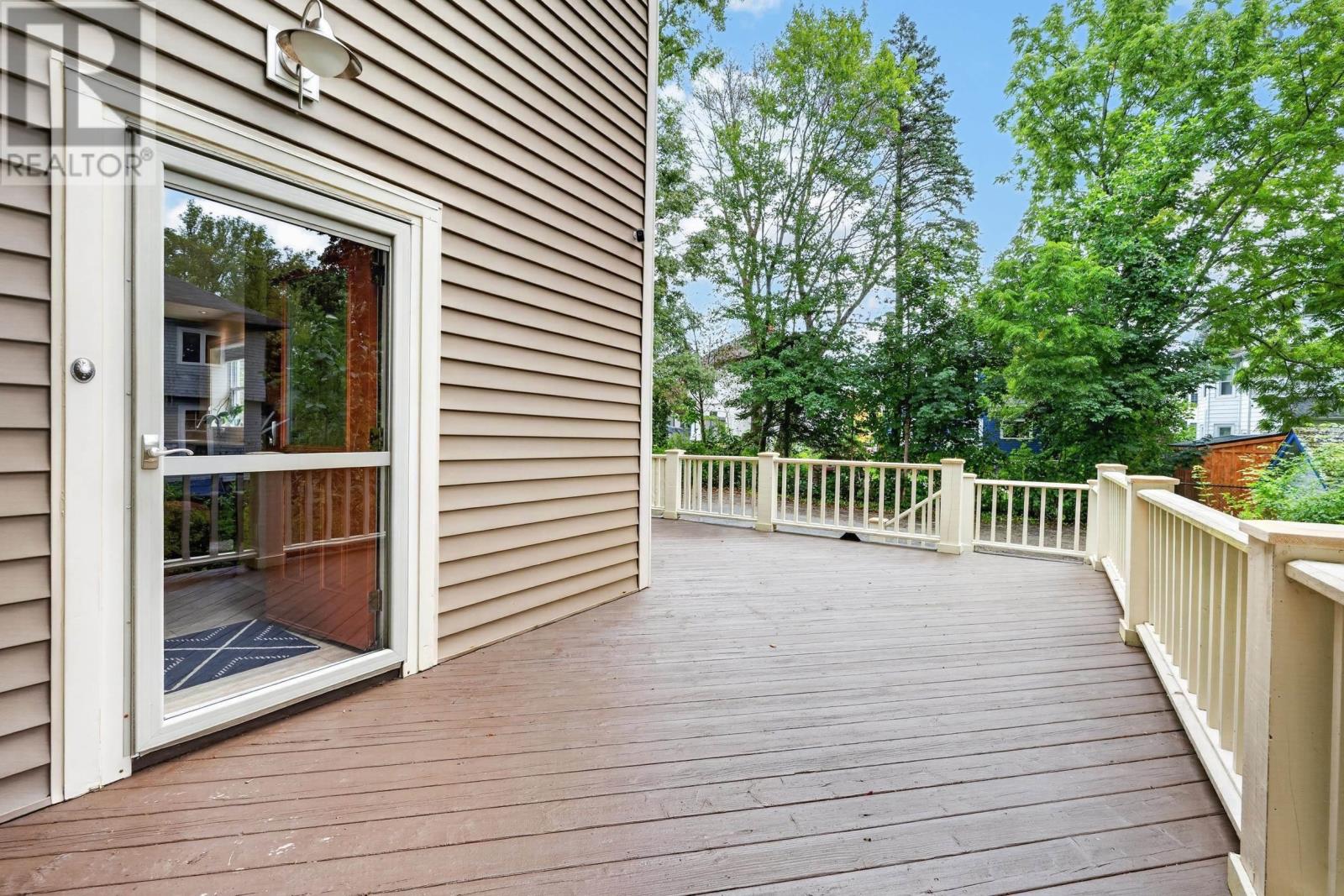 56 Whitney Avenue Property Photo 47