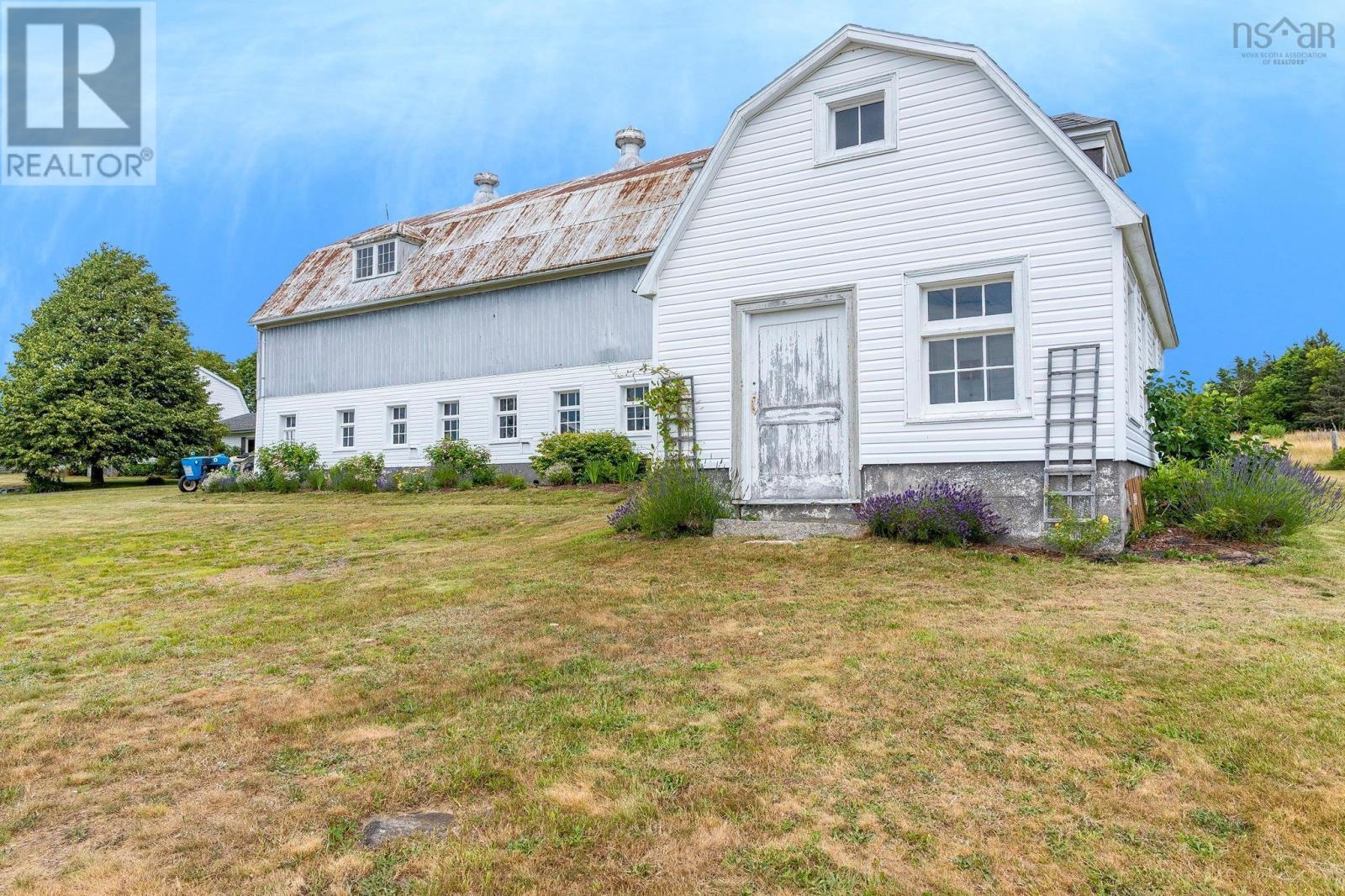 1896 Highway 1 Property Photo 37